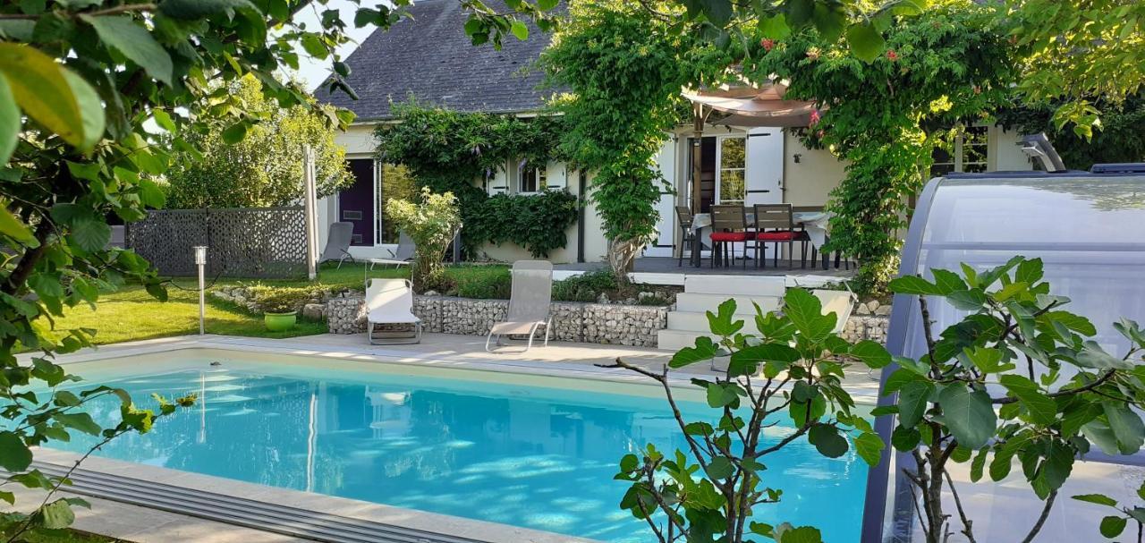 Au Coeur Du Bien Etre, Chambre D'Hotes Avec Piscine Chauffee Et Couverte, Spa, Sauna, Massages Monteaux ภายนอก รูปภาพ